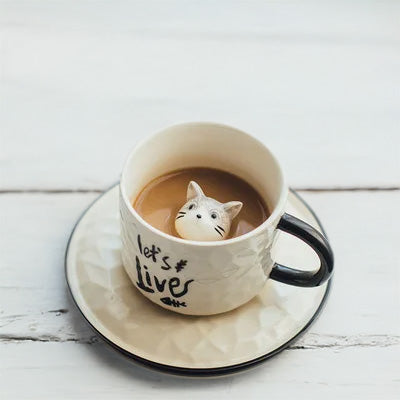 Ship's cat teacup & saucer set