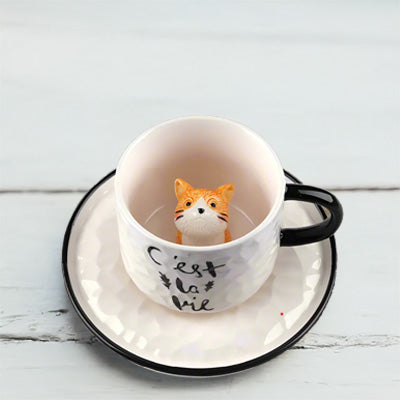 Ship's cat teacup & saucer set